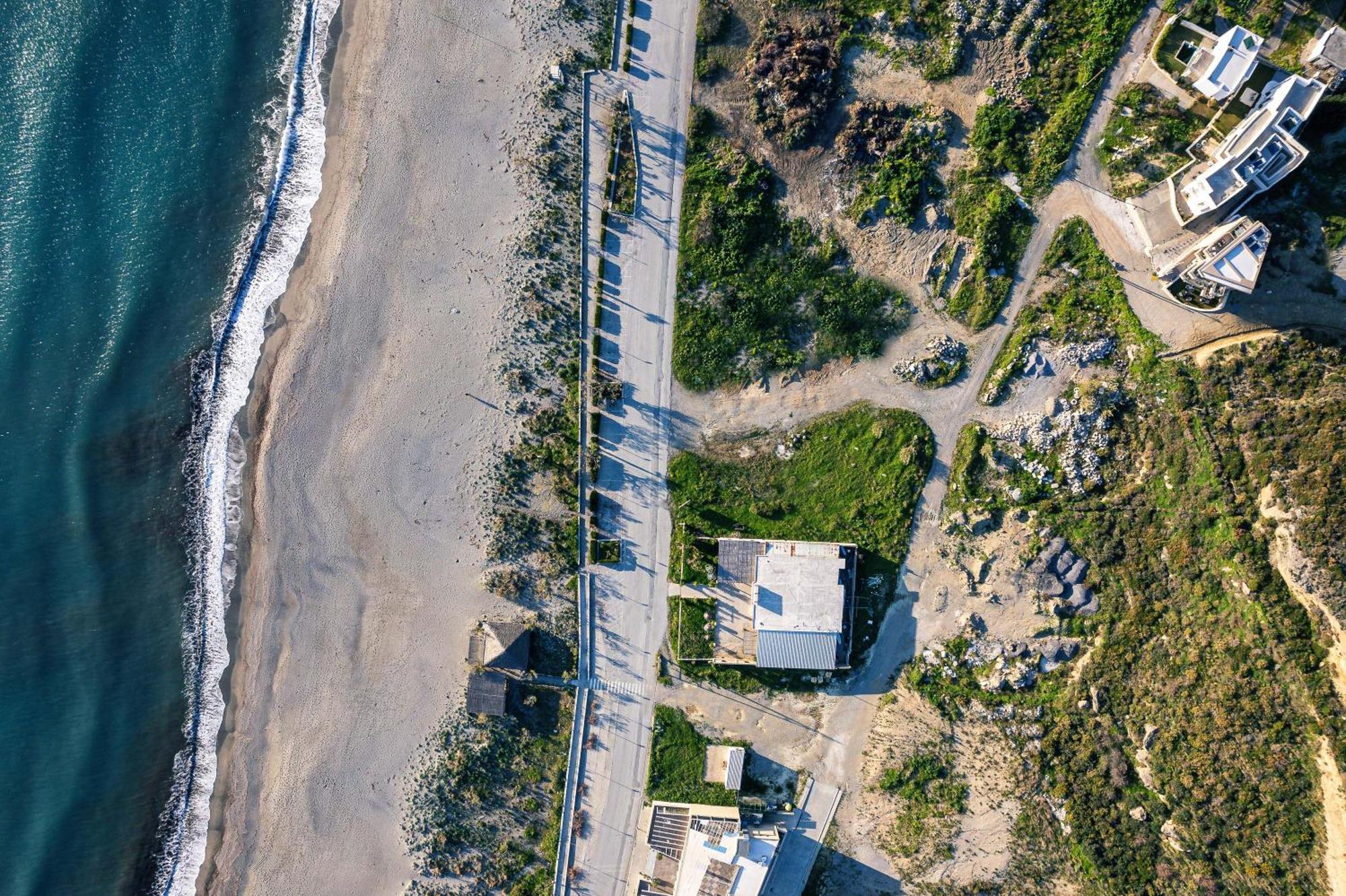 Ririka Beach Living, New Feel-At-Home Luxury Suites Plakiász Kültér fotó