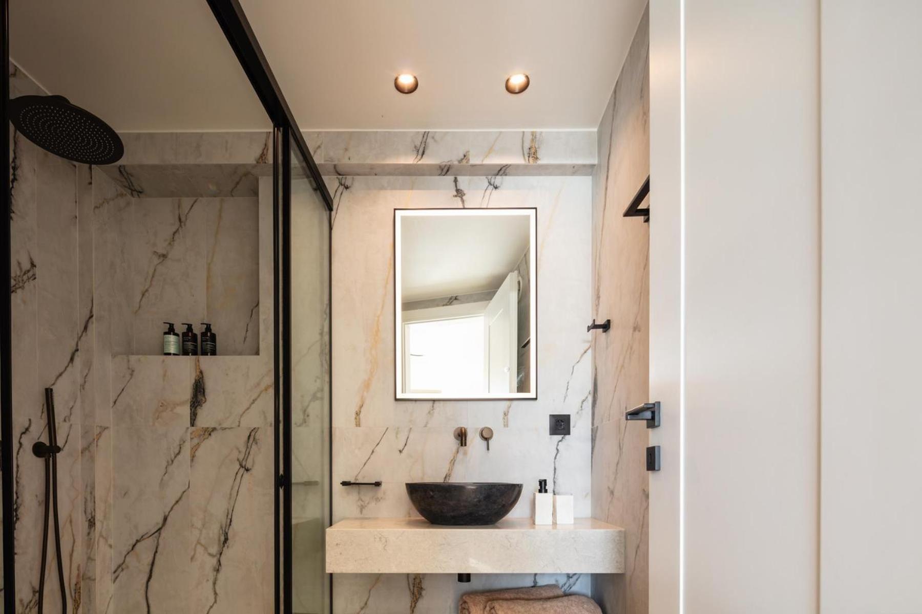 Ririka Beach Living, New Feel-At-Home Luxury Suites Plakiász Kültér fotó