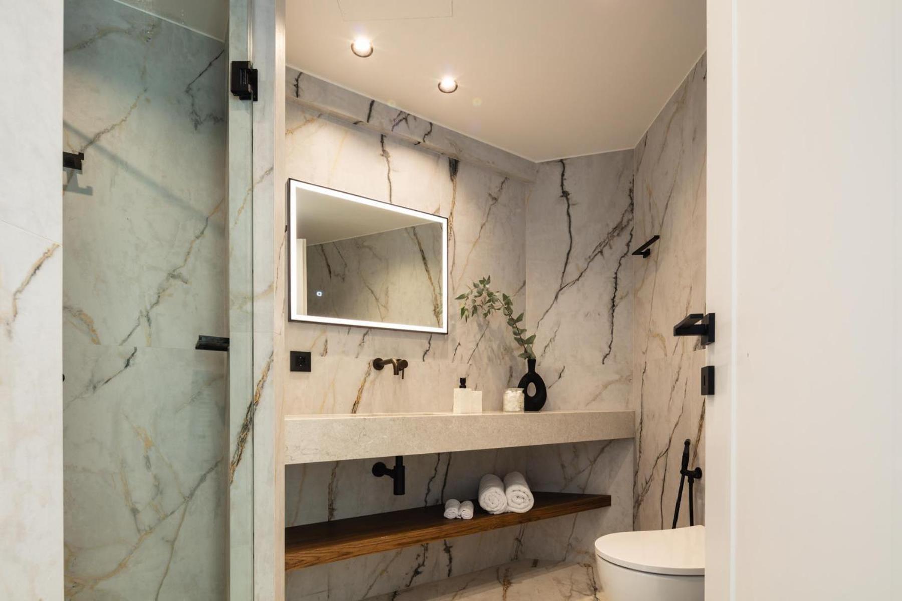 Ririka Beach Living, New Feel-At-Home Luxury Suites Plakiász Kültér fotó
