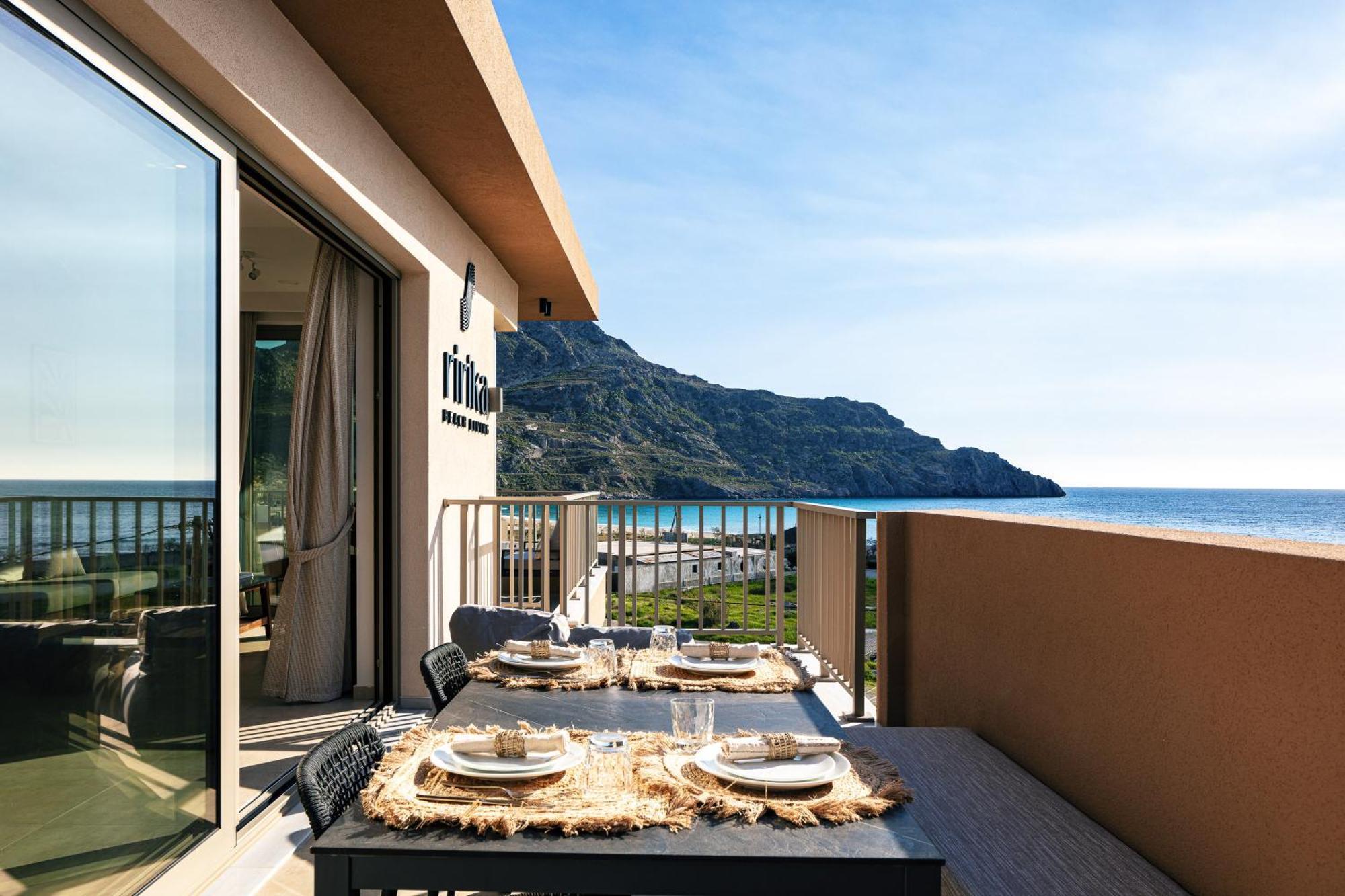 Ririka Beach Living, New Feel-At-Home Luxury Suites Plakiász Kültér fotó