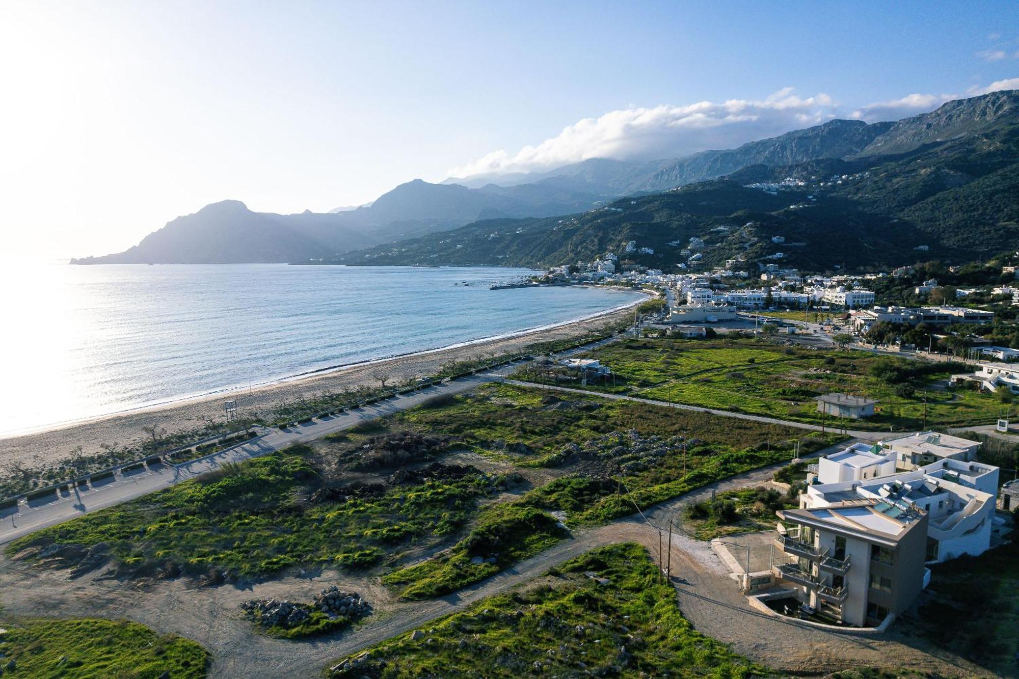 Ririka Beach Living, New Feel-At-Home Luxury Suites Plakiász Kültér fotó