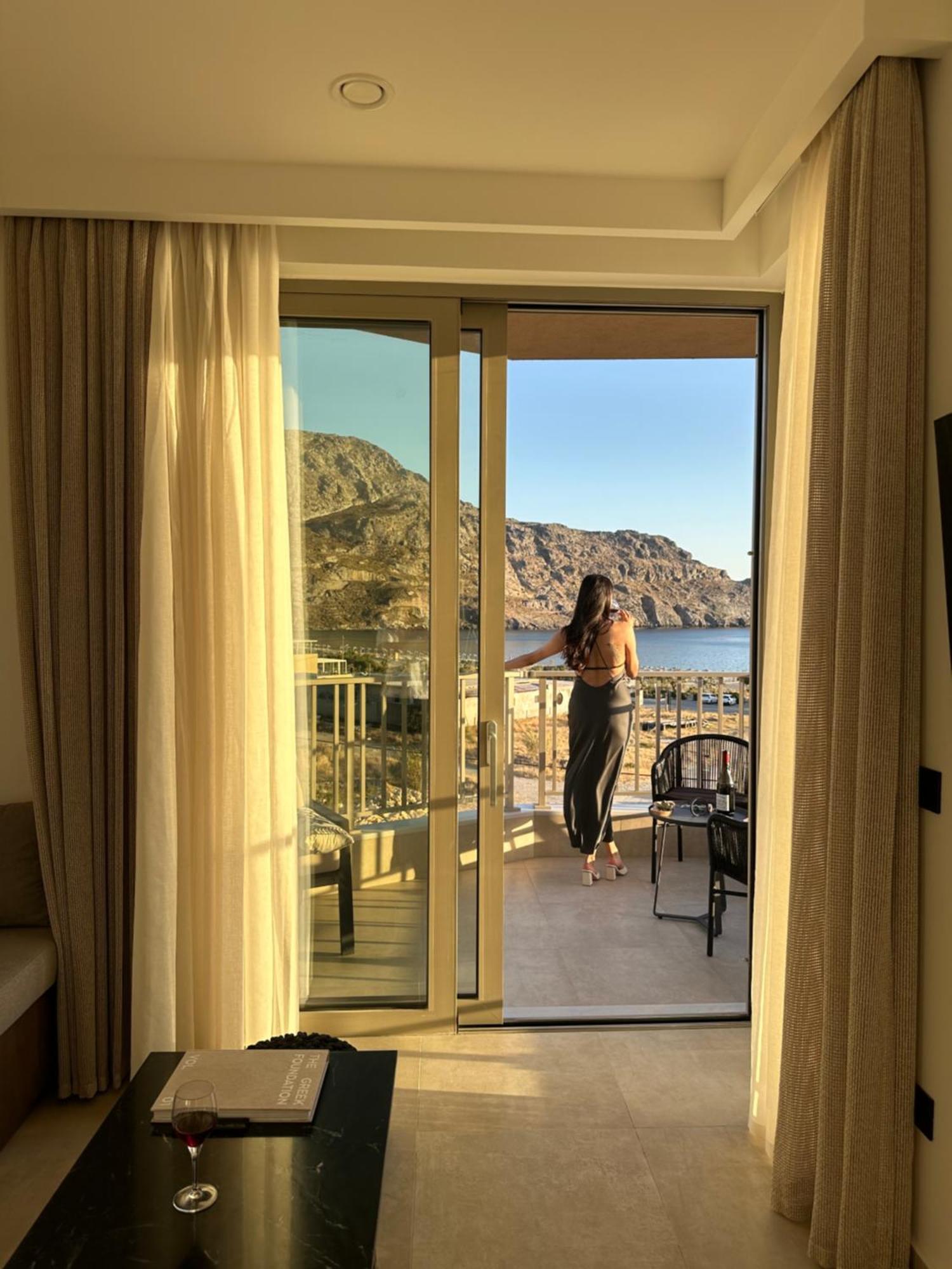 Ririka Beach Living, New Feel-At-Home Luxury Suites Plakiász Kültér fotó